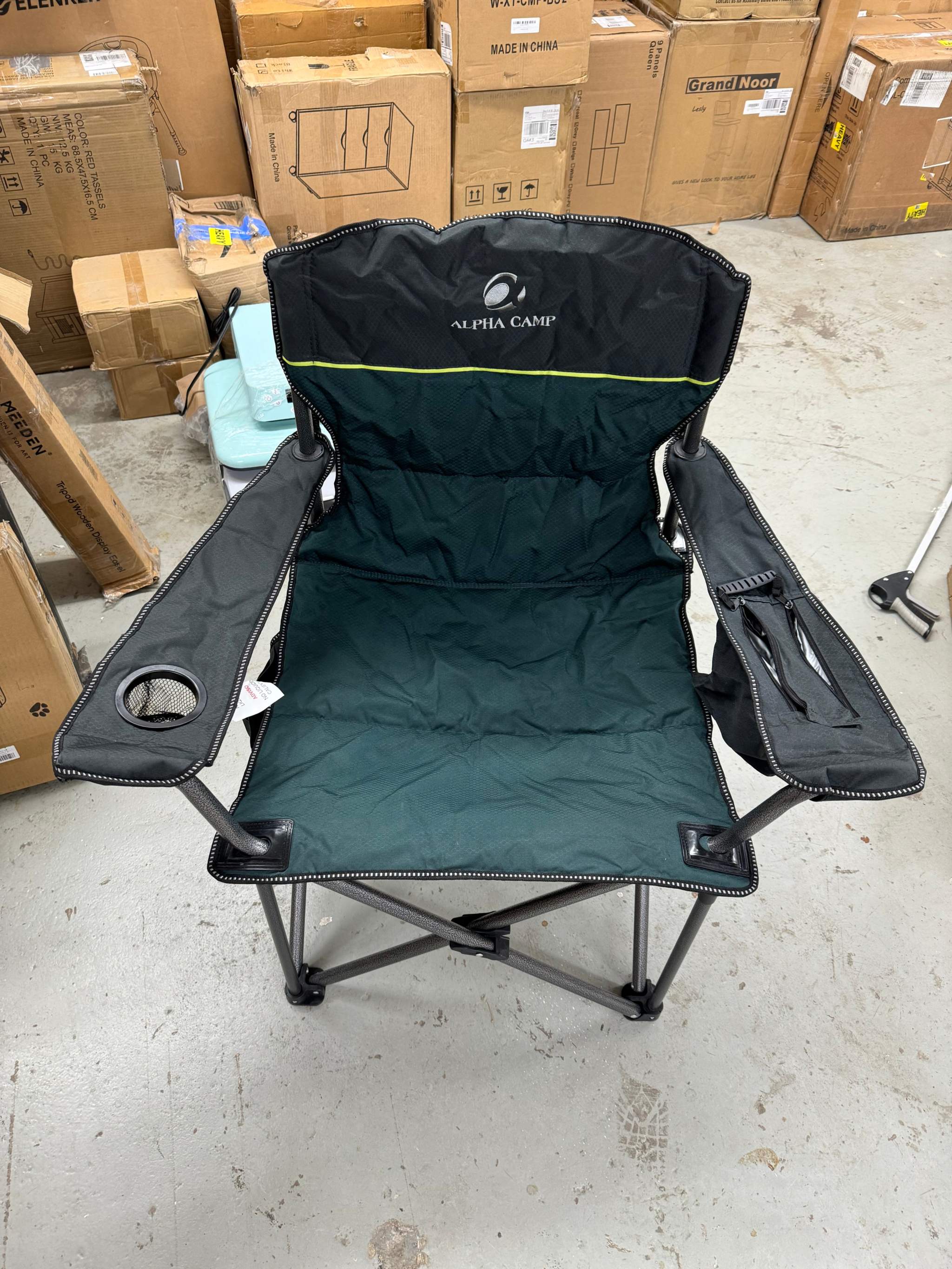 ALPHA CAMP Oversized Heavy Duty Lawn Chair with Cooler Bag Support 450 LBS Steel Frame Camping Folding Collapsible Padded Quad Lumbar Back Arm Chair f